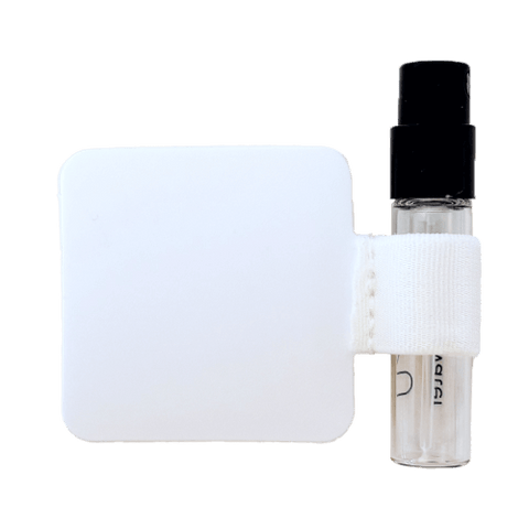 MOYU mini spray bottle in white holder