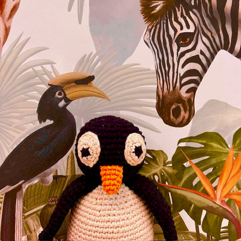 Luna-Leena pinguin Olivia - zwart-wit - biologisch katoen - handgehaakt in Nepal