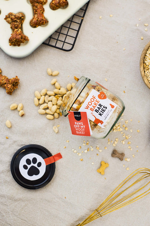DIY Hondenkoekjes Bakmix |WoofBake | Barkies | Doos met 8 stuks