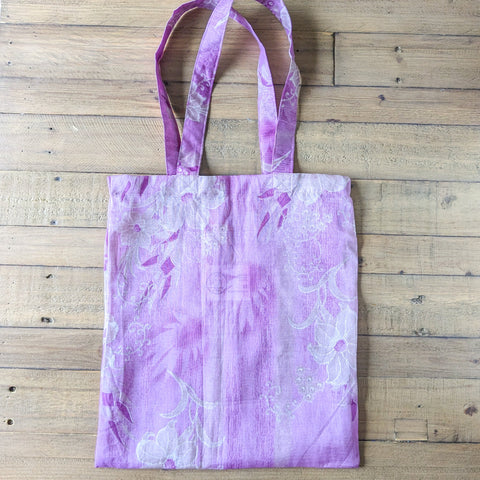 pink sari tote bag on wooden background