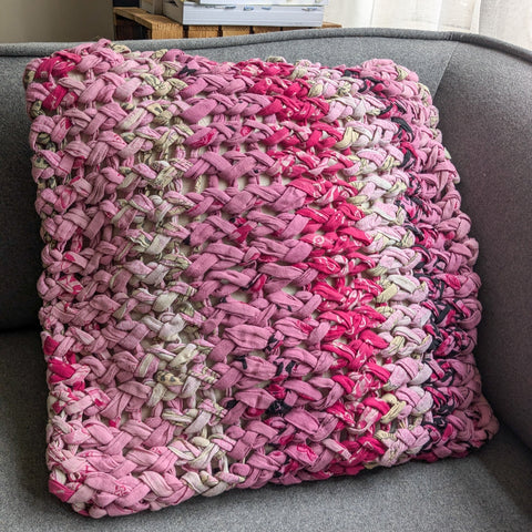 pink chunky knit cushion cover