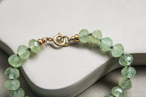 Prehniet armband 'Caro'