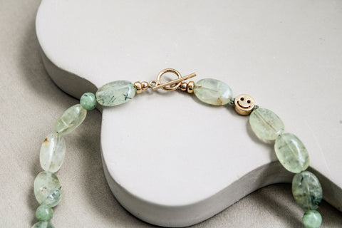 Prehniet ketting 'Ulla'