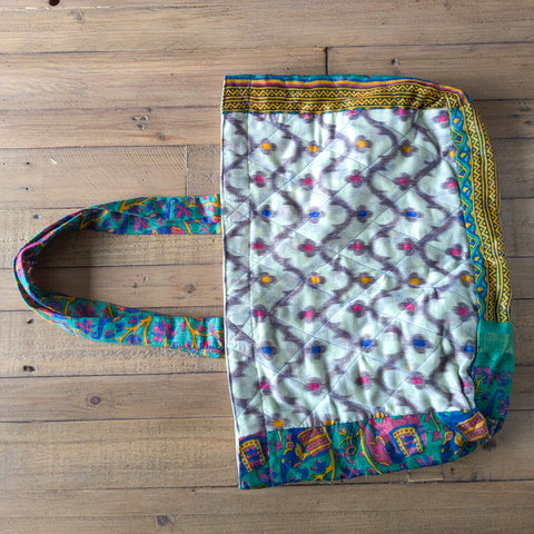 Large sari market shopper tote bags