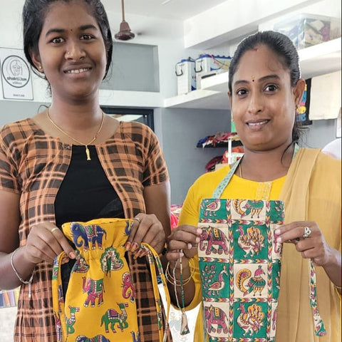 Reusable Kalamkari Cotton Bottle Gift Bags, Ethically Handmade in India - Shakti.ism | शक्तिवाद