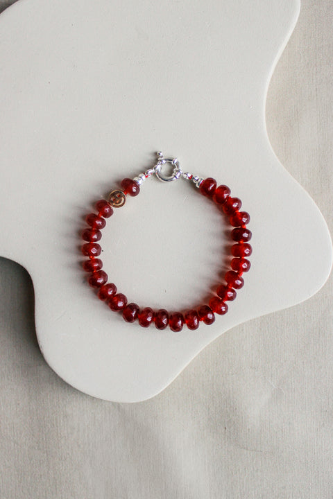 'Claire' Robijn in Zoisiet Armband