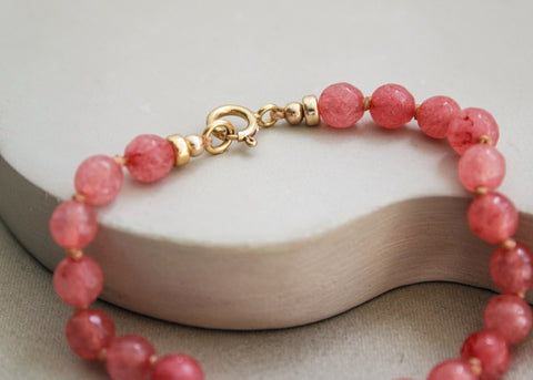 Chalcedoon armband 'Meva'