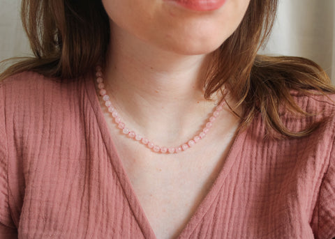 Rozenkwarts ketting 'Anne'