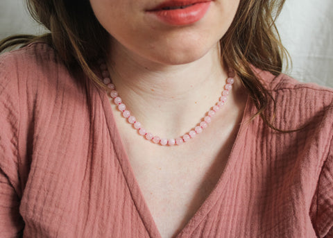 Rozenkwarts ketting 'Inès'