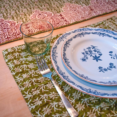 Sari placemats, handmade, set of 2, table mats, reversible - Shakti.ism | शक्तिवाद