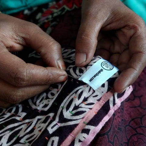 Sari placemats, handmade, set of 2, table mats, reversible - Shakti.ism | शक्तिवाद