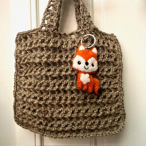 Luna-Leena vos sleutelhanger, tas hanger - oranje - vilt wol - handgemaakt in Nepal