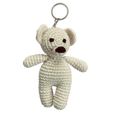 Luna-Leena beer sleutelhanger, tas hanger - gebroken wit - bio katoen - hand gehaakt in Nepal