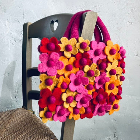 Luna-Leena kinder bloemen tas - fuchsia, rood, oranje - vilt wol - handgemaakt in Nepal