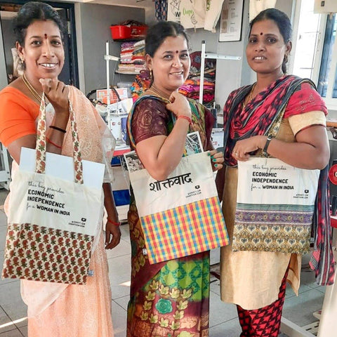 The surprise sari tote bag - Shakti.ism | शक्तिवाद