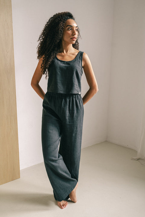 Black linen set