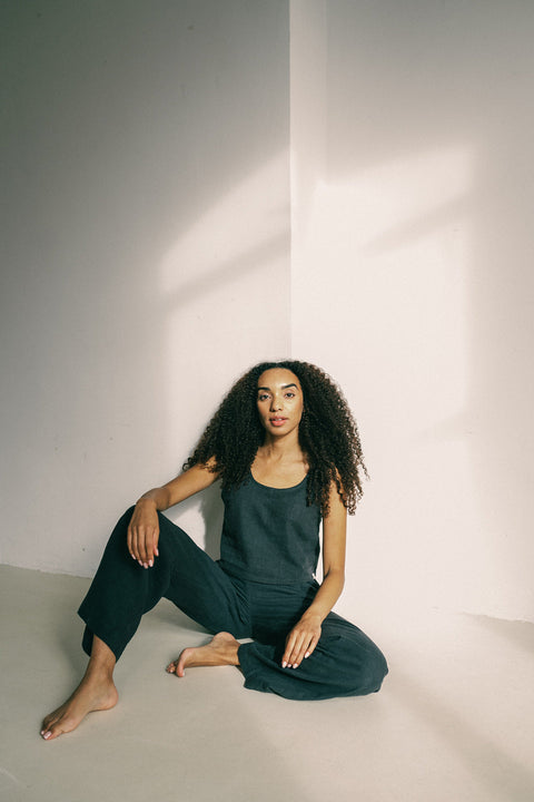 Black linen set
