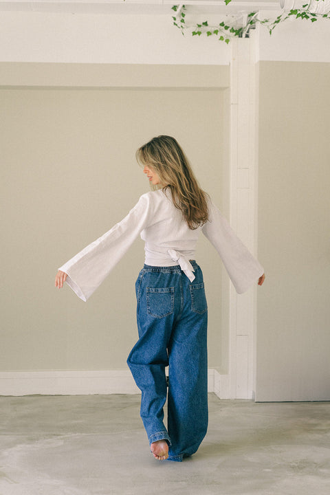 Line Top White